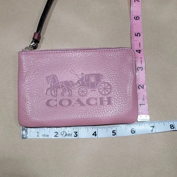 Coach Meadow Rose Pebbled Leather Corner Zip Wristlet NEW with Tag - Picture 6 of 6